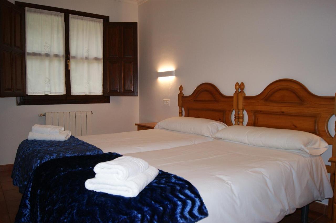 Apartamentos Camin De Pelayo Las Rozas Kültér fotó