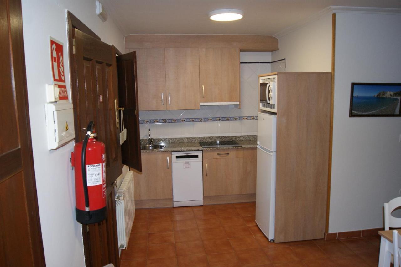 Apartamentos Camin De Pelayo Las Rozas Kültér fotó
