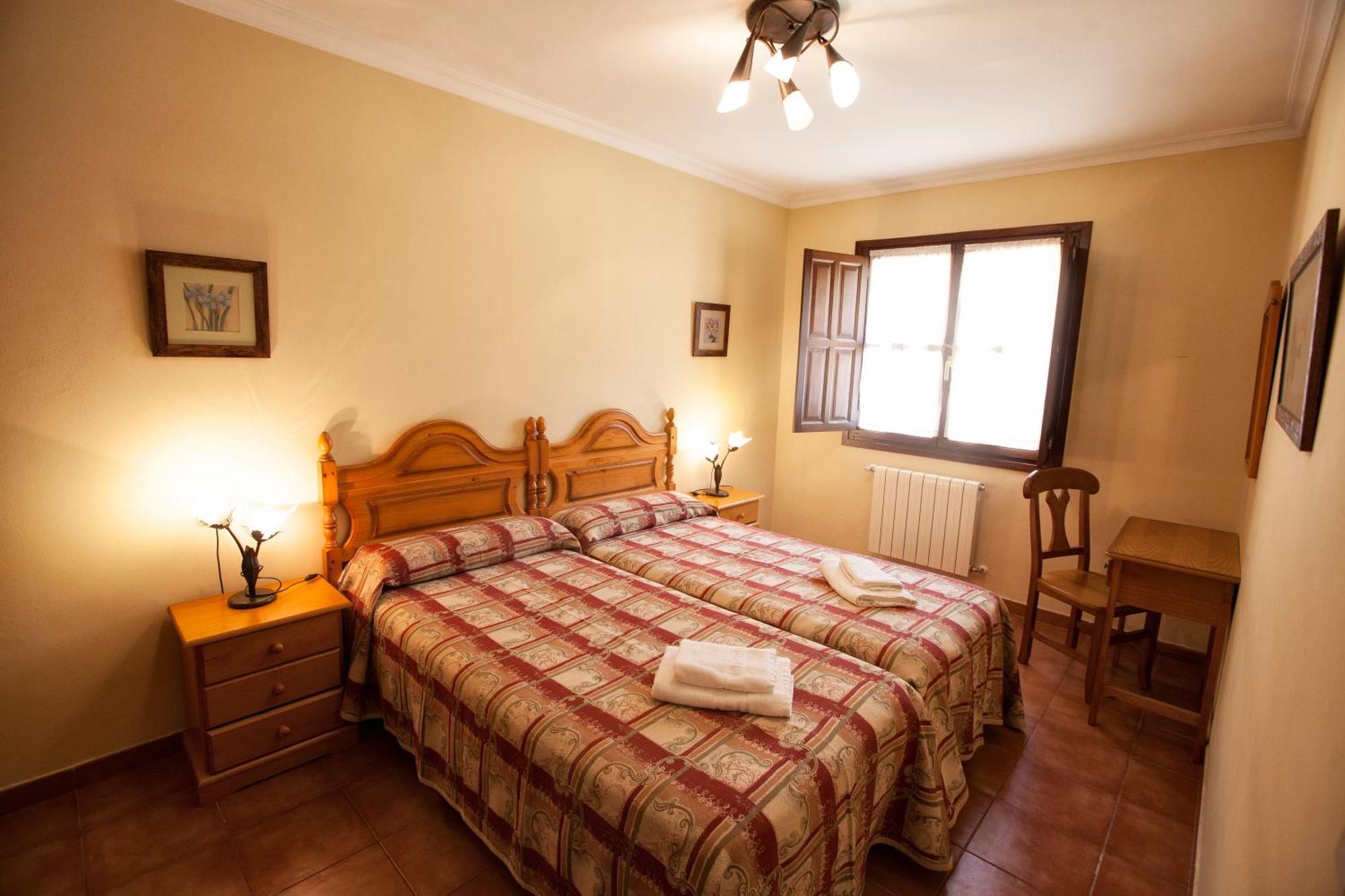 Apartamentos Camin De Pelayo Las Rozas Szoba fotó