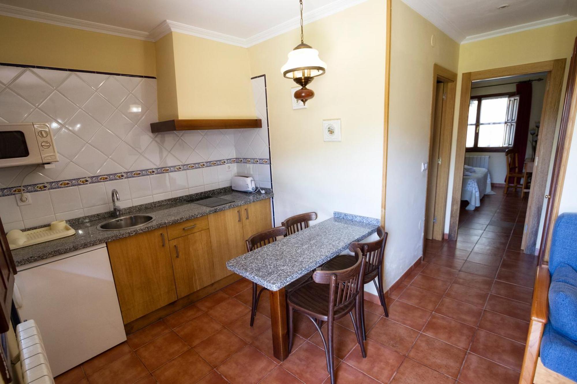 Apartamentos Camin De Pelayo Las Rozas Szoba fotó
