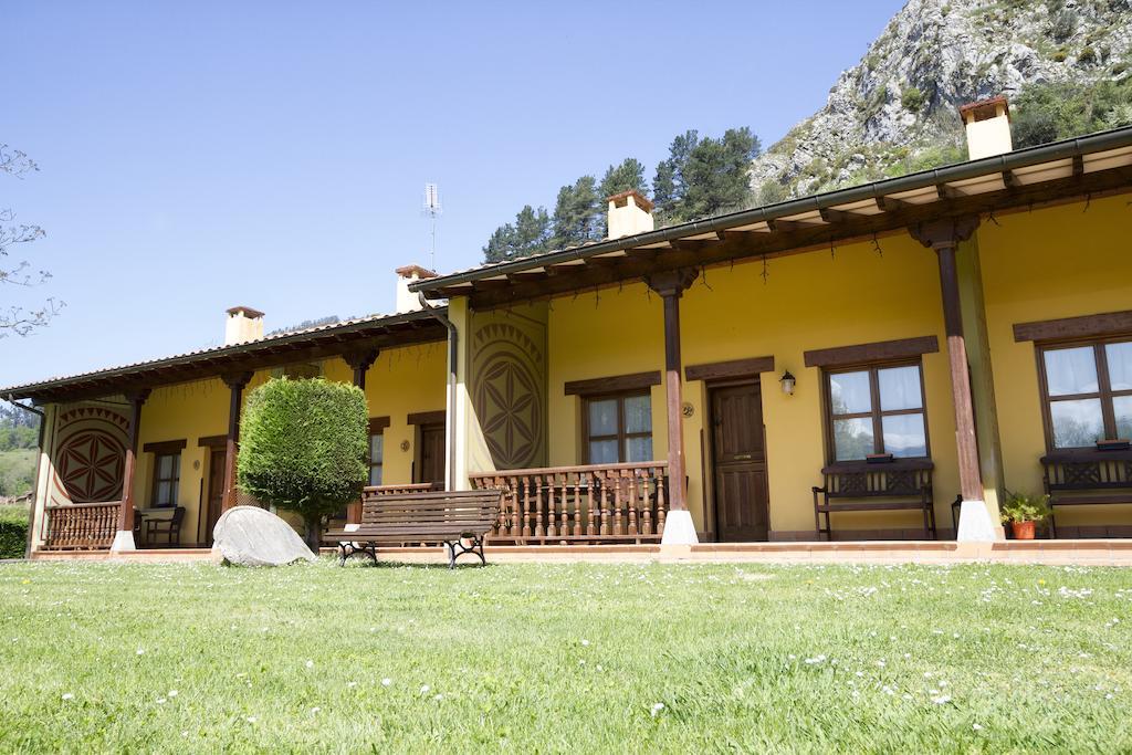 Apartamentos Camin De Pelayo Las Rozas Kültér fotó